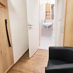 G Support Apartment *